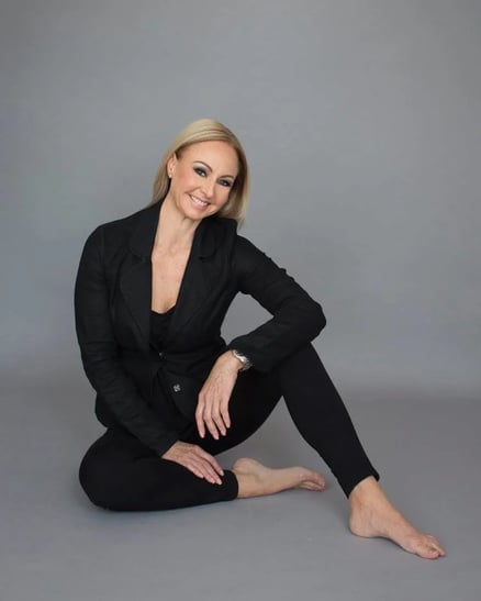 natalie elizabeth feet 6