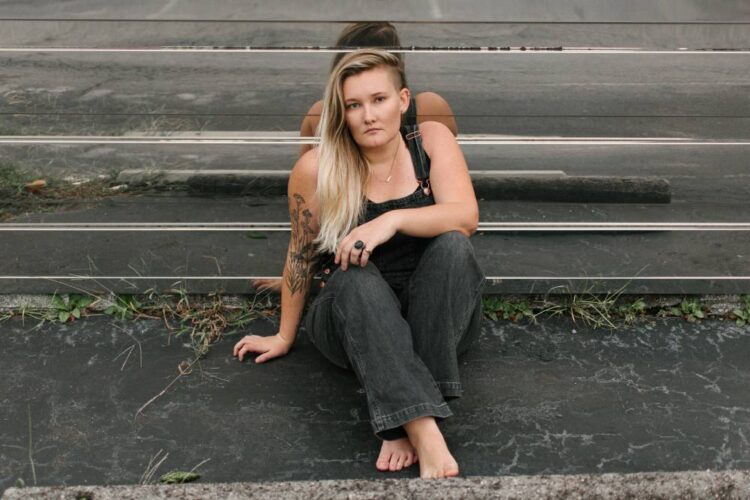 natalie nicole hemby feet 3