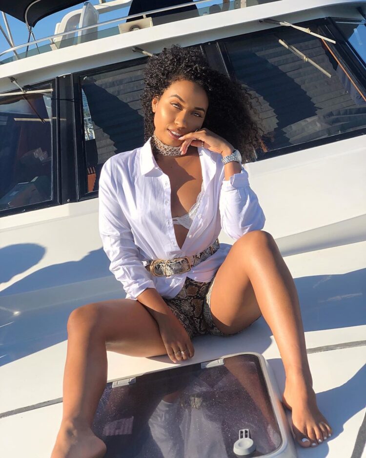 natalie odell feet 5