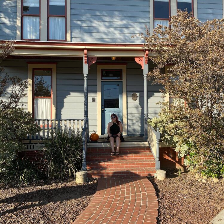 natalie rodriguez feet 5