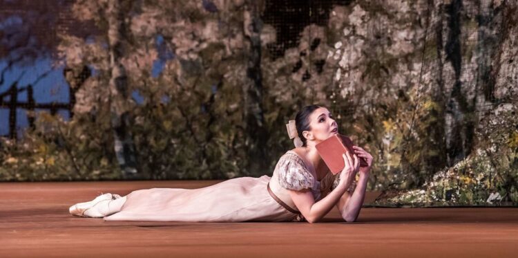 natalija apostoloska feet 5