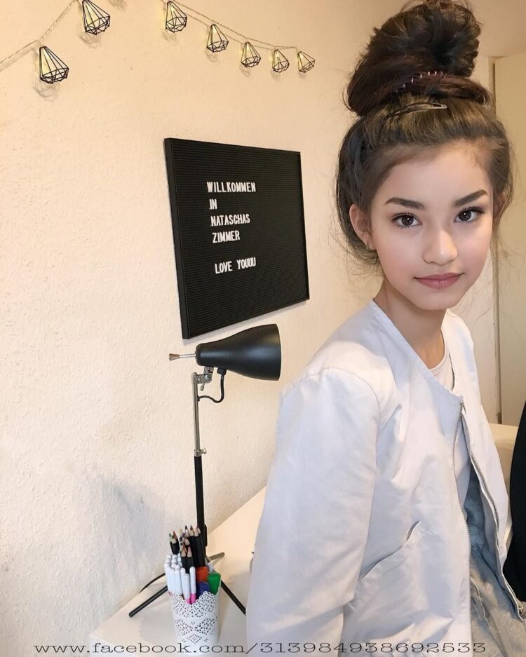 natascha aisawan feet 3