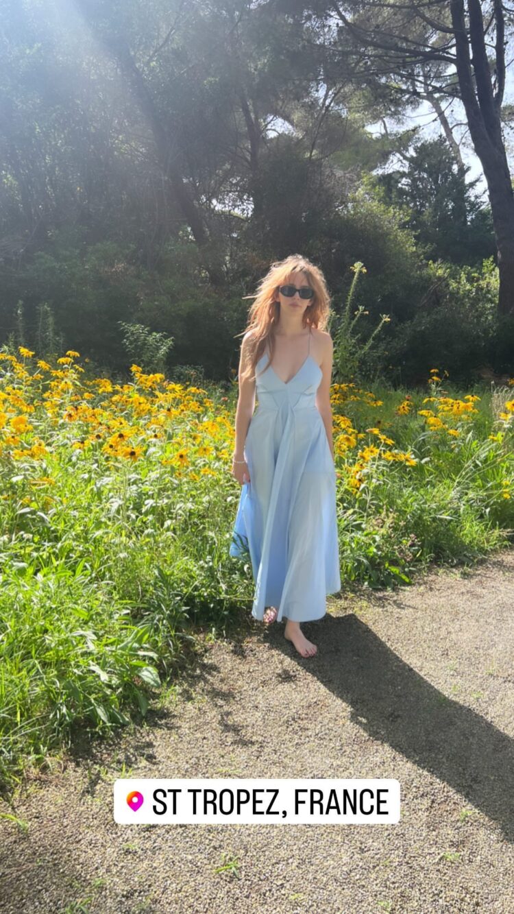 natasha bassett feet 2