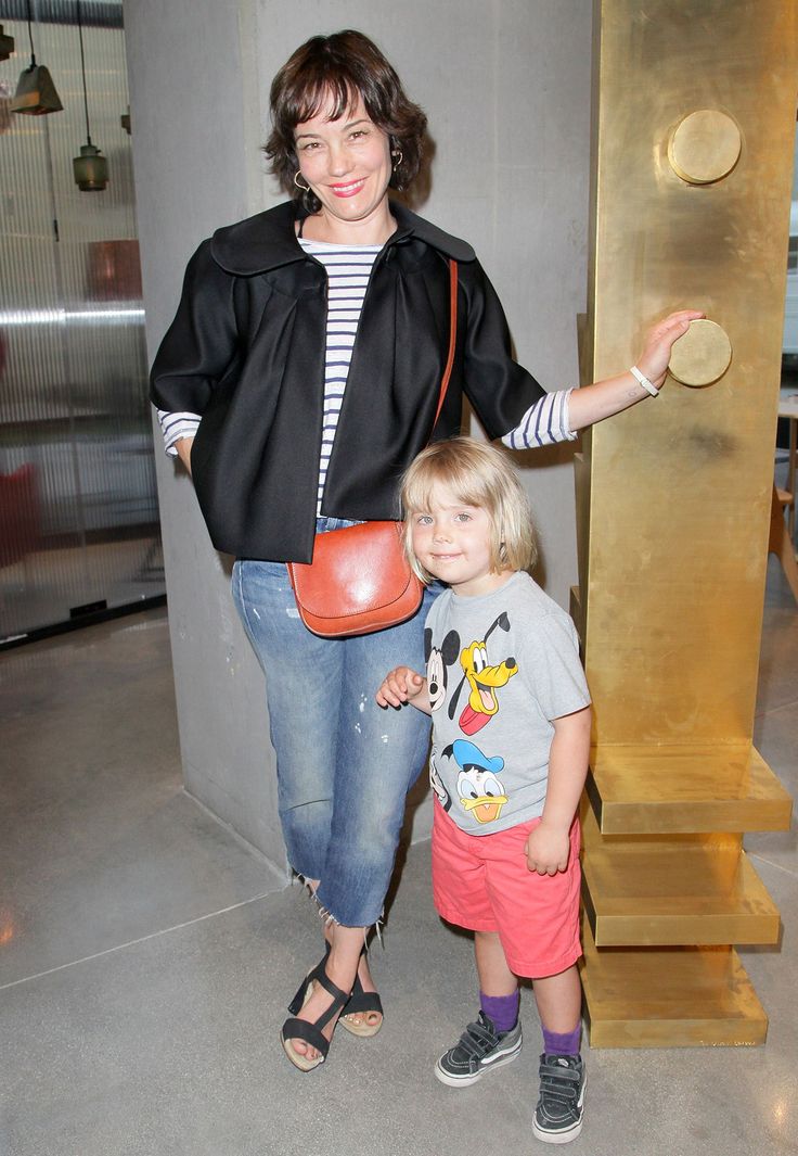 natasha gregson wagner feet 5