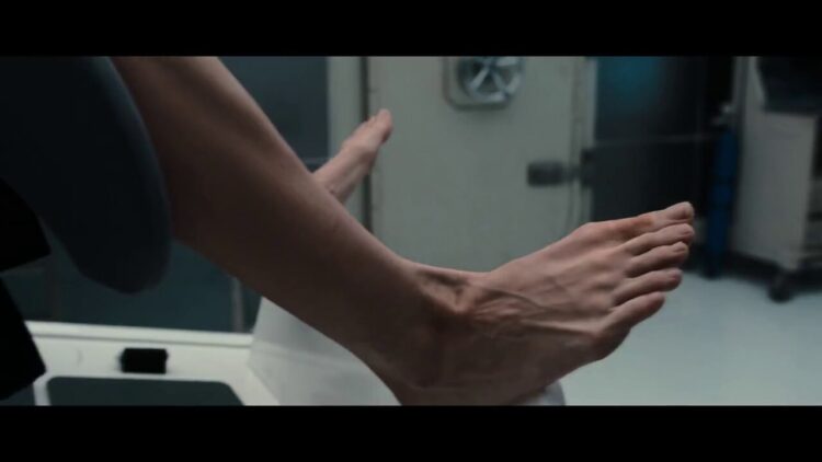 natasha okeeffe feet