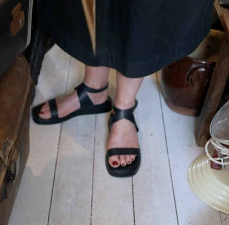 natasha raskin sharp feet 1