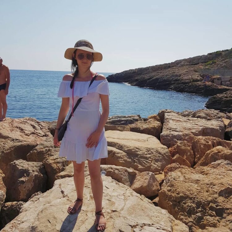 natasha rose mills feet