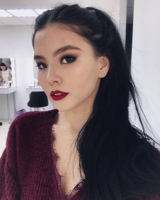 natasha stroeva feet 3