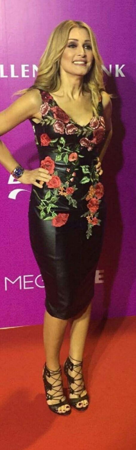 natassa theodoridou feet