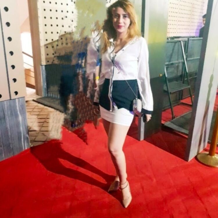 natasya hanafi feet 5