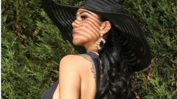 nathalia kihara feet 3