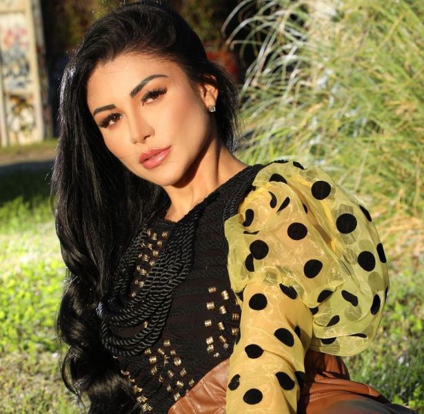 nathalia kihara feet 5