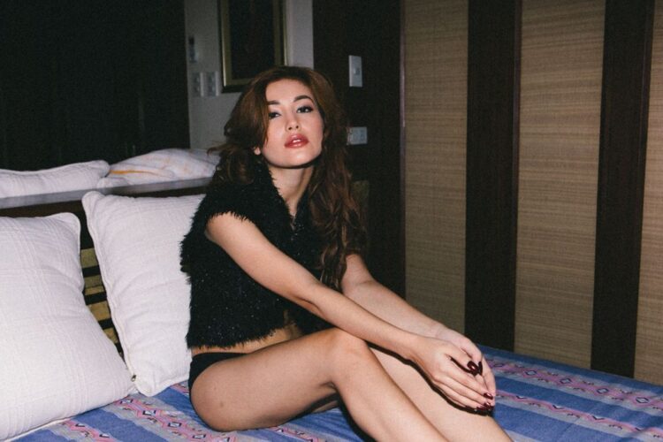 nathalie hart feet 1