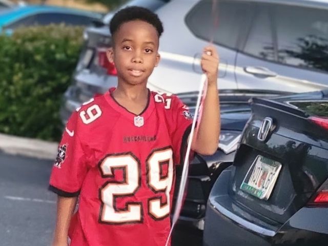 nathan peterson feet 5