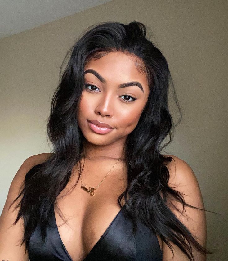 naudia donald feet 1