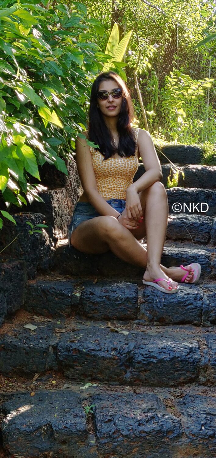 navneet kaur dhillon feet 1