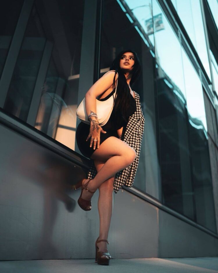 navpreet banga feet 1