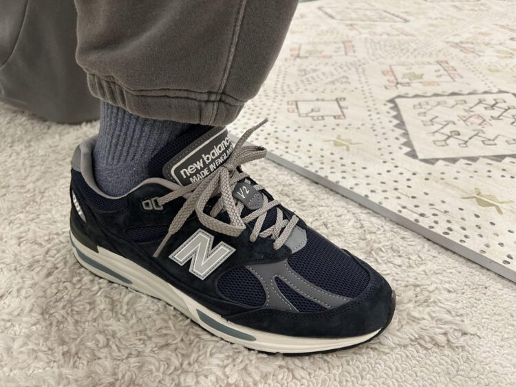 navy johnson feet 5 scaled