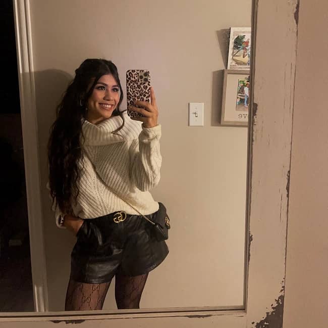 nayelly zamora feet 1