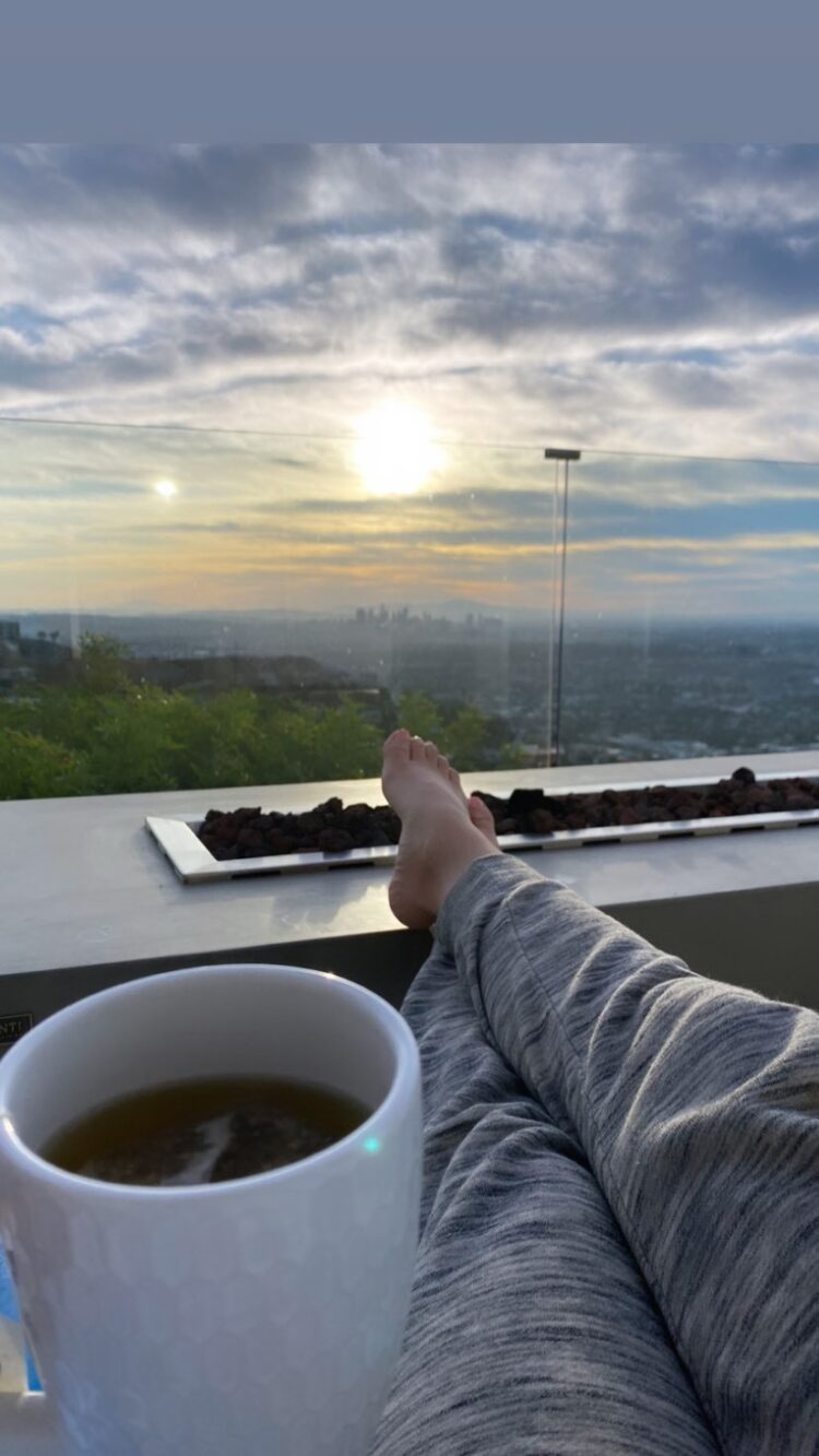 naz gharai feet 1