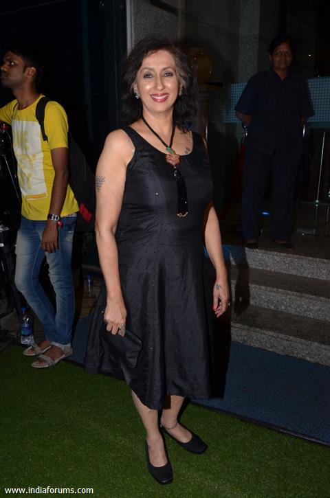 neena kulkarni feet 2