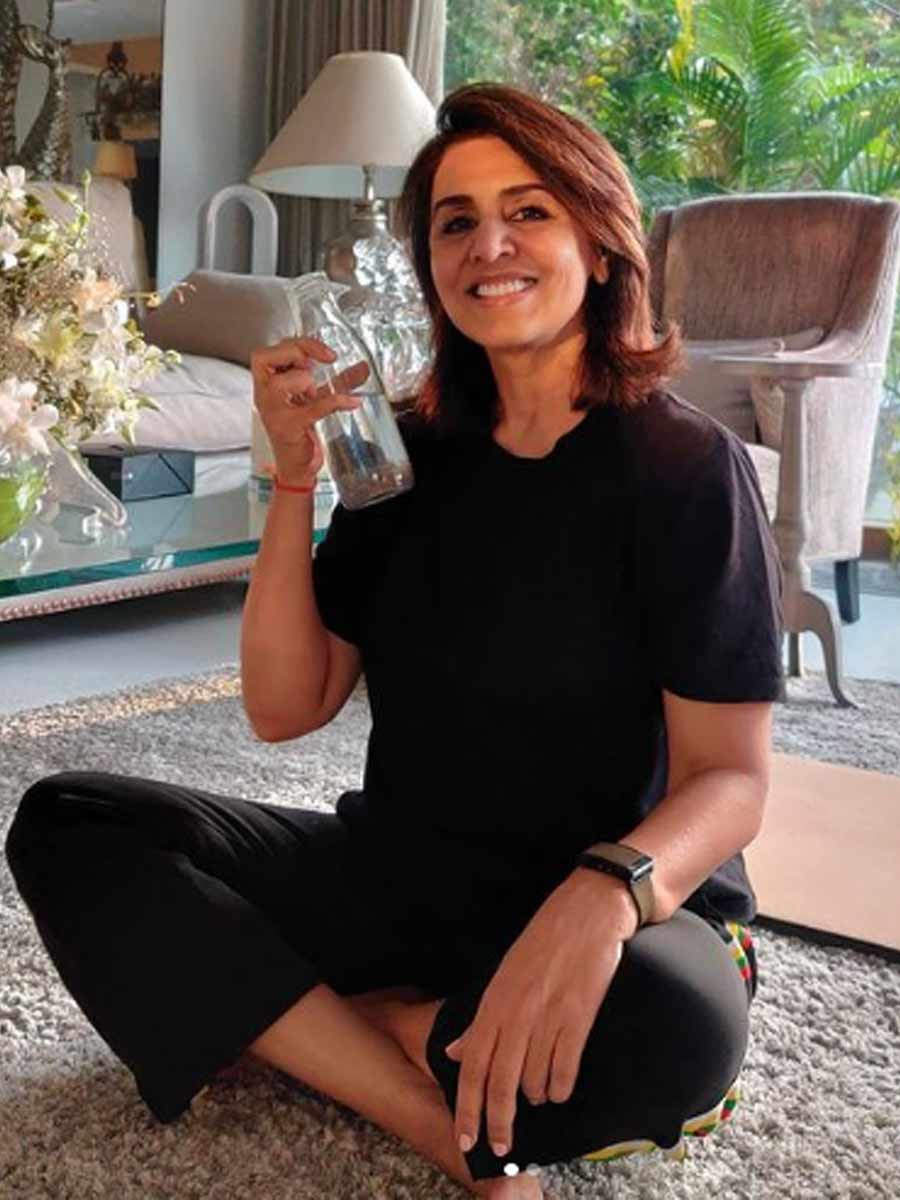neetu singh feet 6
