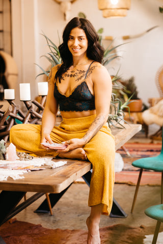 neghar fonooni feet 2