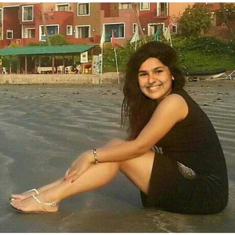 neha bhanushali feet