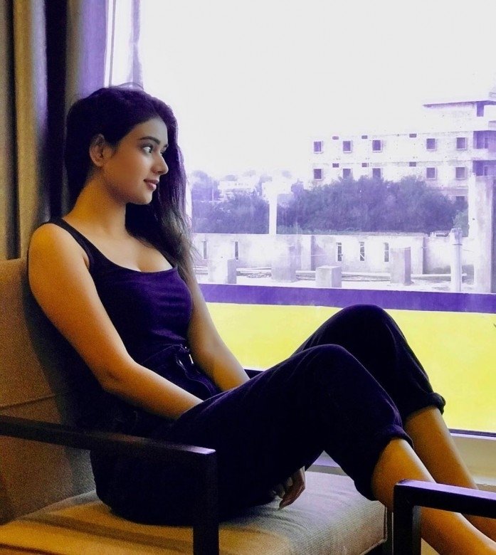 nehaa solanki feet 3