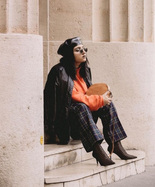 neila romeyssa feet 1