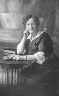 nellie mcclung feet 4