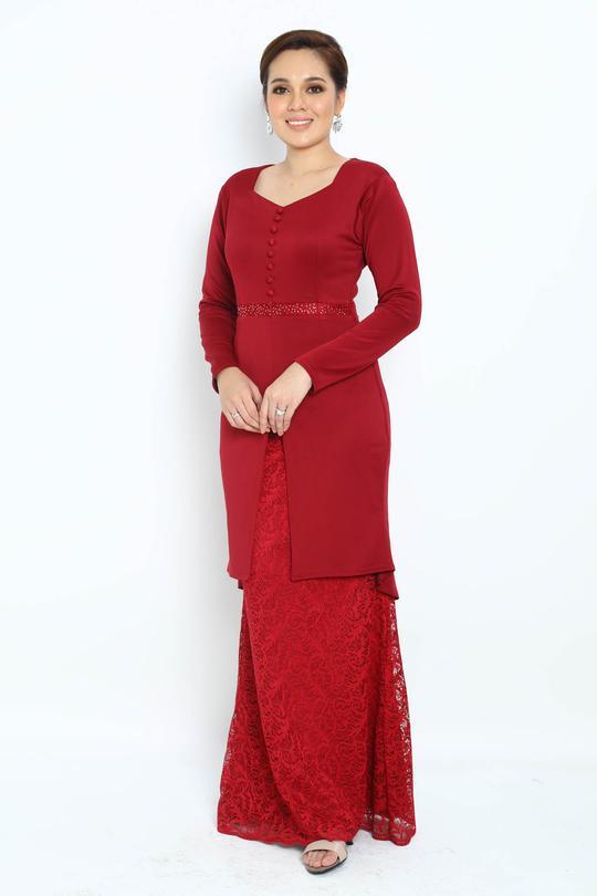 nelydia senrose feet 4