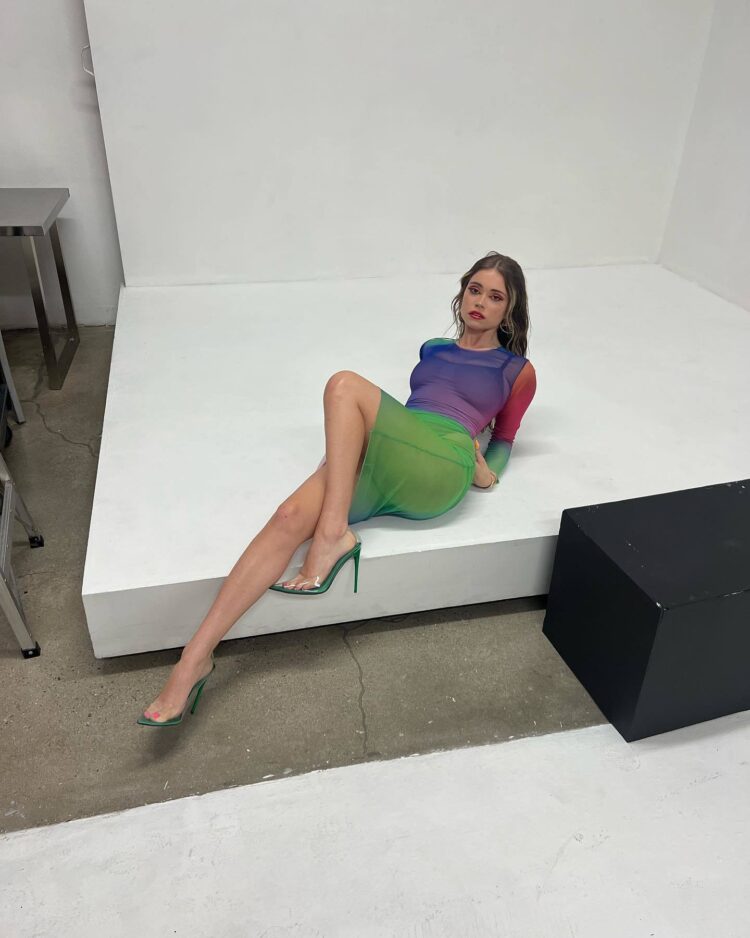 neriah fisher feet 1