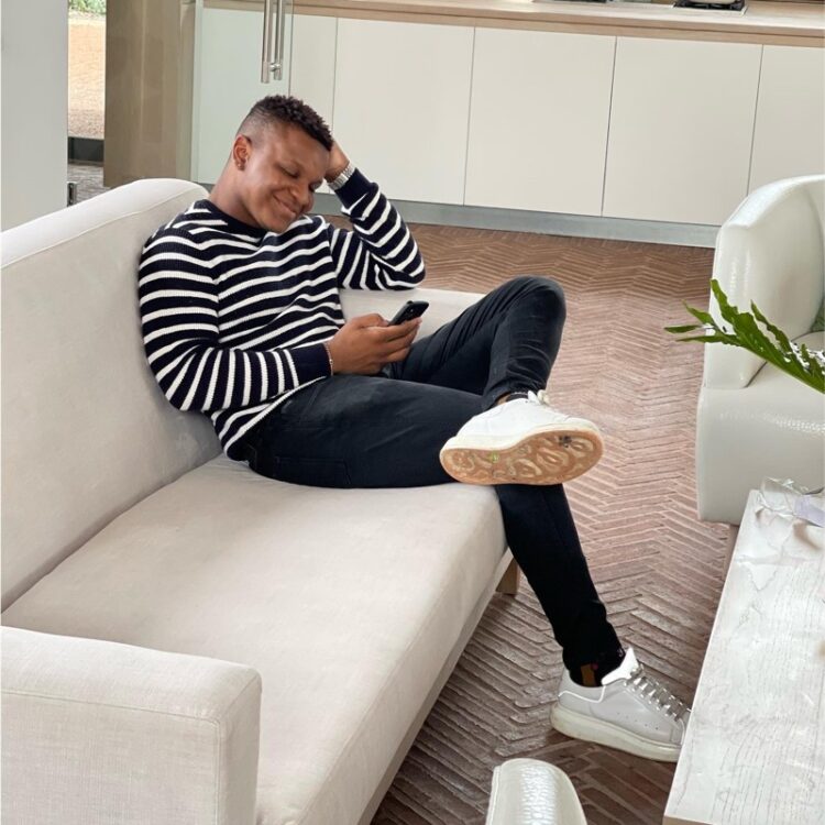 neusa ciriaco feet 5