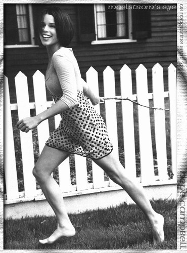 neveh surrendeh feet 2