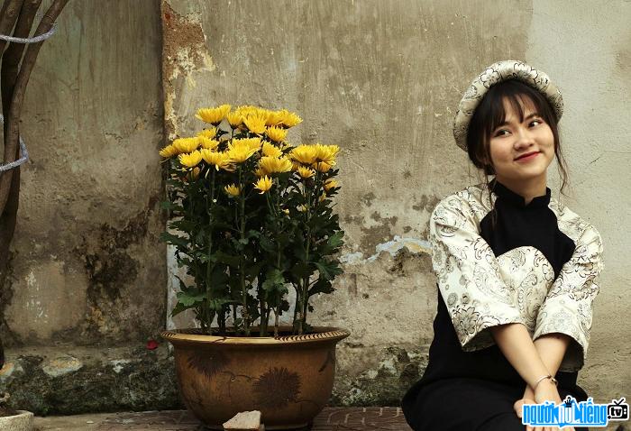 ngo lan huong feet 2