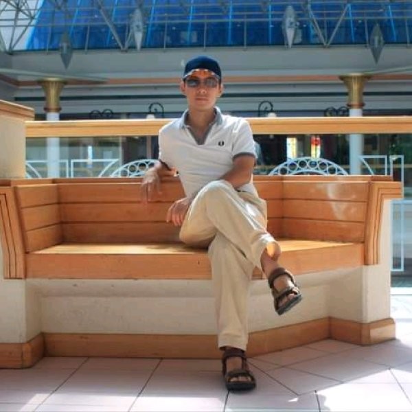 ngo lan huong feet 3