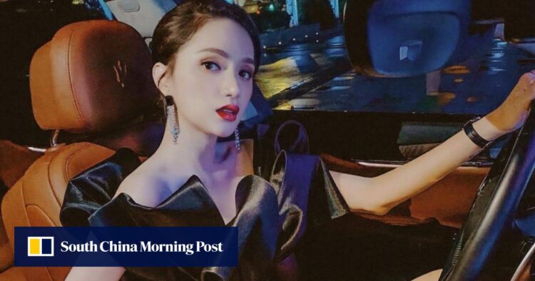 nguyen hang huong feet 6