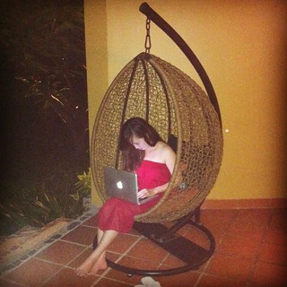 nguyen minh hang feet 2