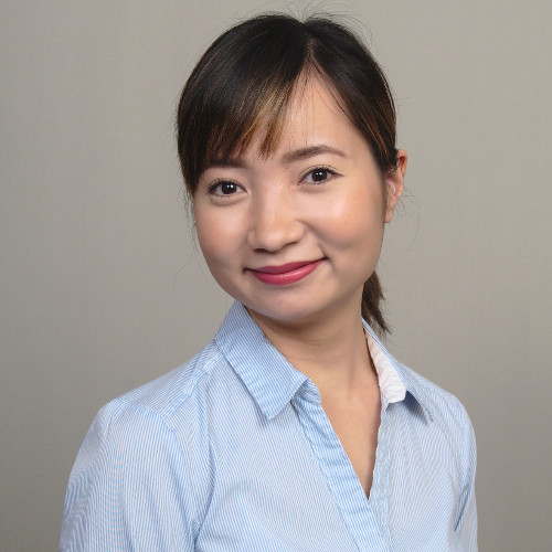 nguyen thao linh feet