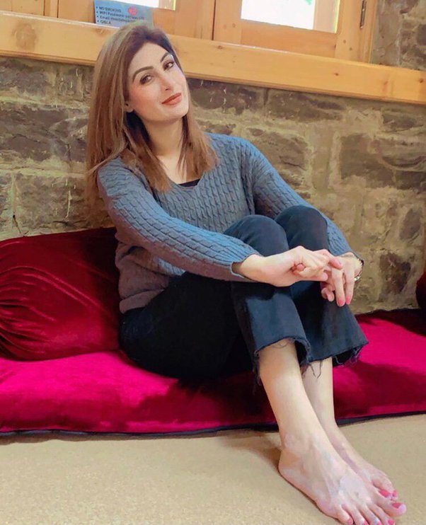 ni made ayu vania aurellia feet 2