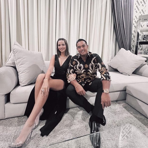 nia ramadhani feet 1