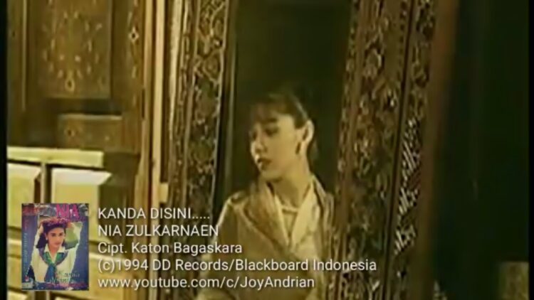 nia zulkarnaen feet 4