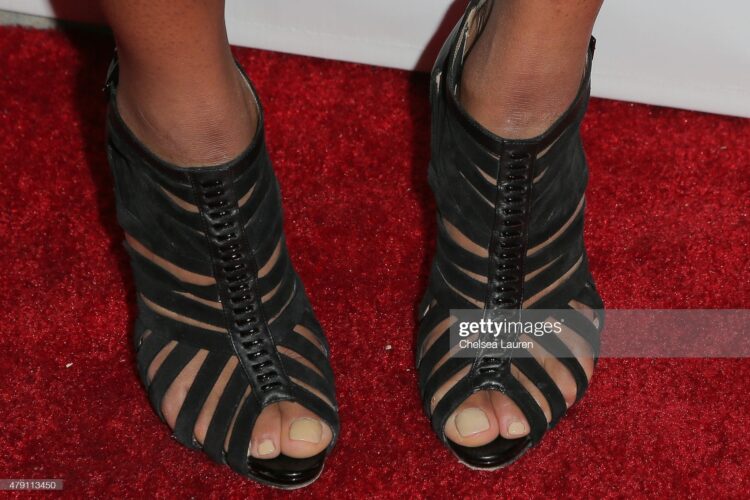 nichelle hines feet 1
