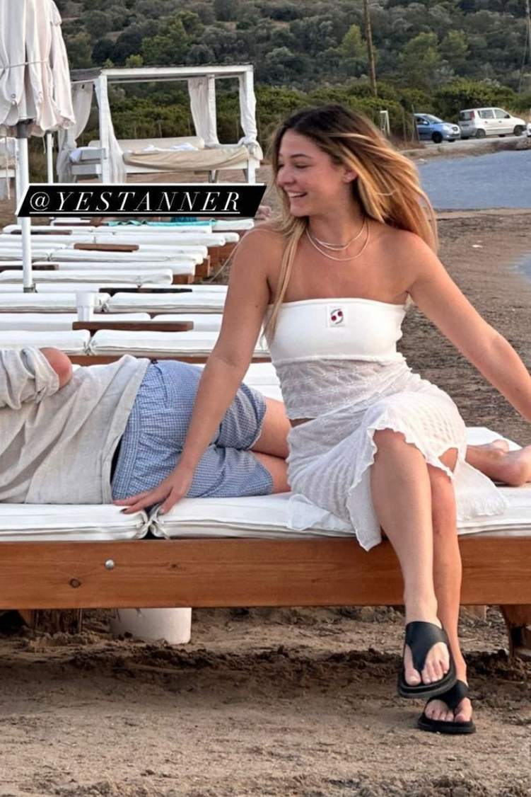 nici holt cline feet 2