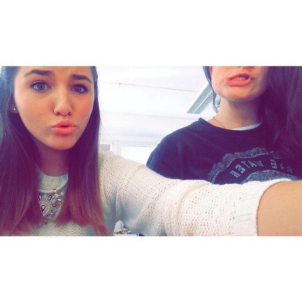 nicol koderova feet 2