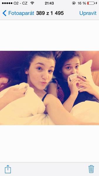 nicol koderova feet 5