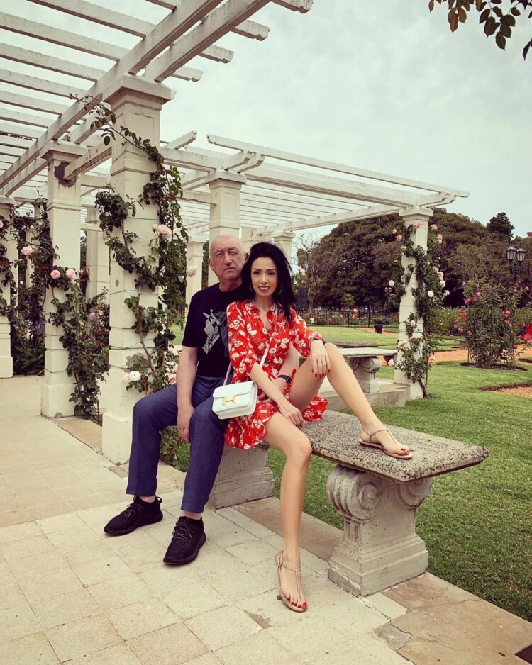 nicol raidman feet 6