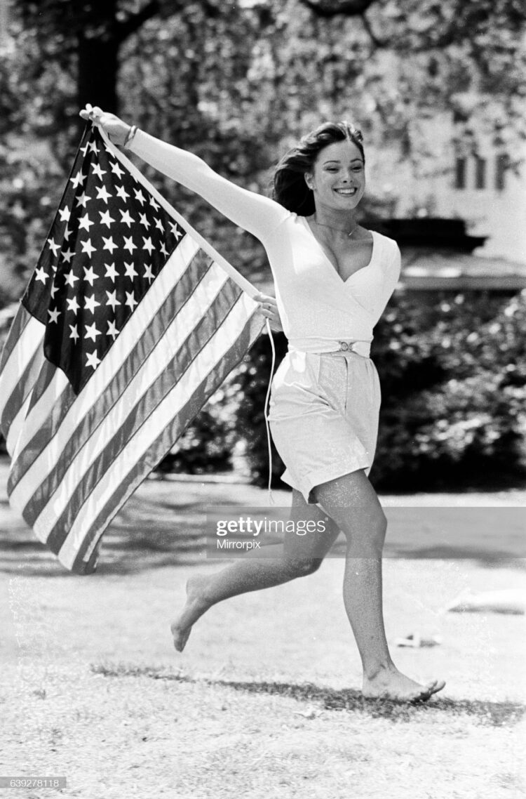 nicola bryant feet 6