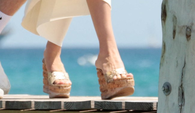 nicola franta feet 5